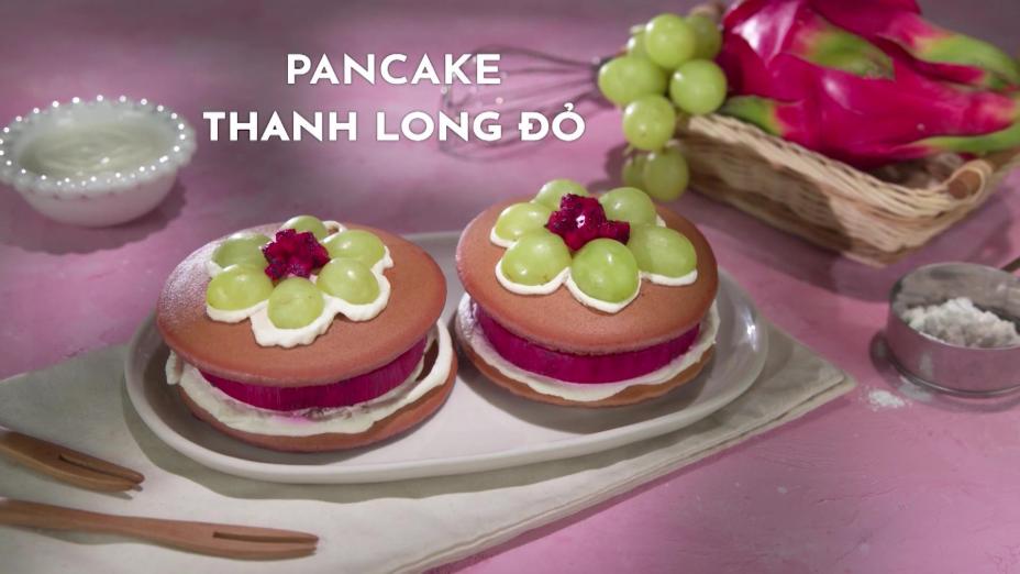 Pancake thanh long đỏ