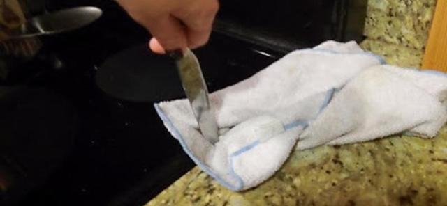 10 mẹo làm sạch vật dụng nhà bếp trong tích tắc vào những ngày cuối năm bận rộn