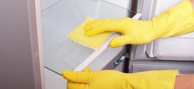 10 mẹo làm sạch vật dụng nhà bếp trong tích tắc vào những ngày cuối năm bận rộn
