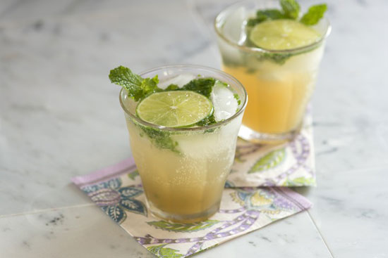 10 phút cho ly cocktail Mojito truyền thống