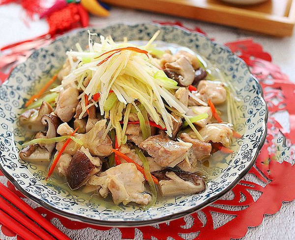 15 phút có ngay gà hấp nấm ngon ngỡ ngàng