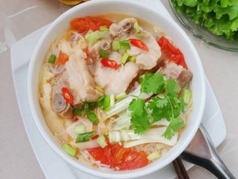 3 mon canh dua com than sau lai de nau ghim lai ngay cac chi em oi 3 món canh đưa cơm thần sầu lại dễ nấu, ghim lại ngay các chị em ơi!