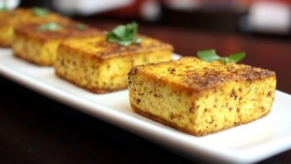 5 mẹo đơn giản cho món đậu phụ ngon bất ngờ