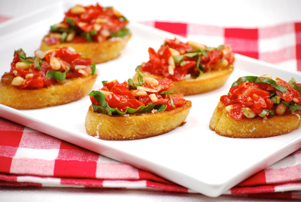 5 phút làm bánh mì áp chảo ăn sáng ngon miệng đủ chất