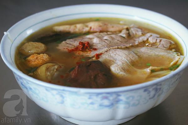 5 quán bún bò Huế ở Hà Nội đã được cộng đồng mạng kiểm chứng là ngon tuyệt