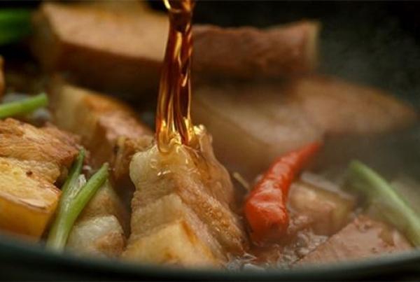 5 sai lầm tai hại khi dùng nước mắm mà người nội trợ nào cũng dễ mắc phải, bất ngờ nhất là điều thứ 4
