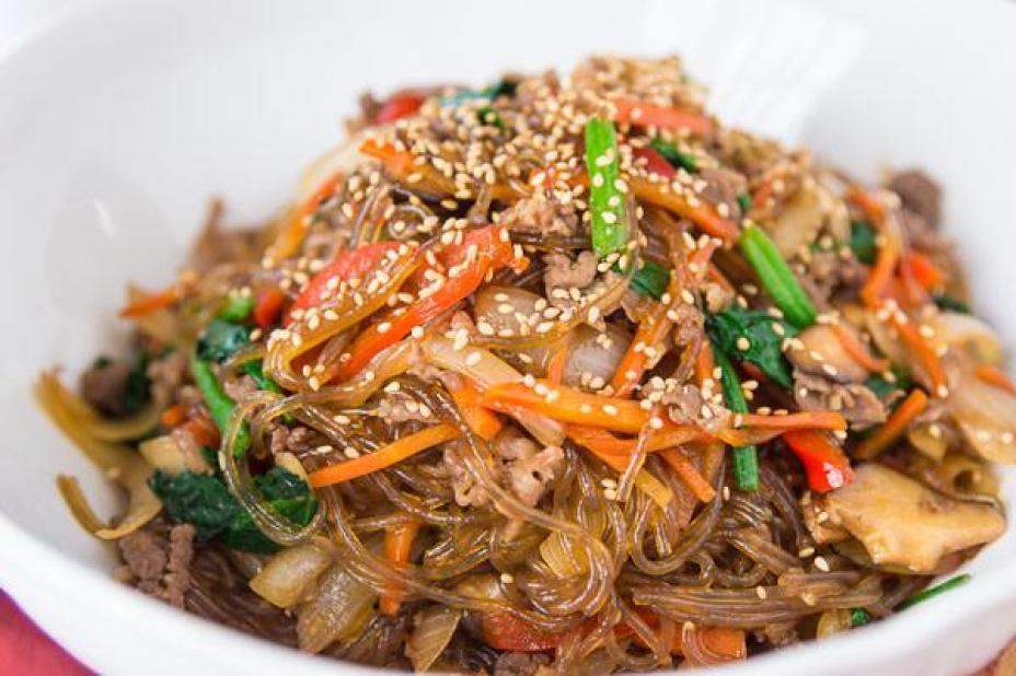 7 món ăn không thể bỏ lỡ khi đến Hàn Quốc vào dịp Tết Âm lịch