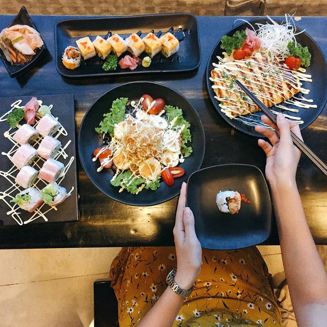 7 quán sushi các food blogger review bạn nên ăn thử