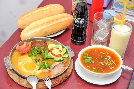 8 vị bánh mì ngon nổi tiếng từ Bắc vào Nam