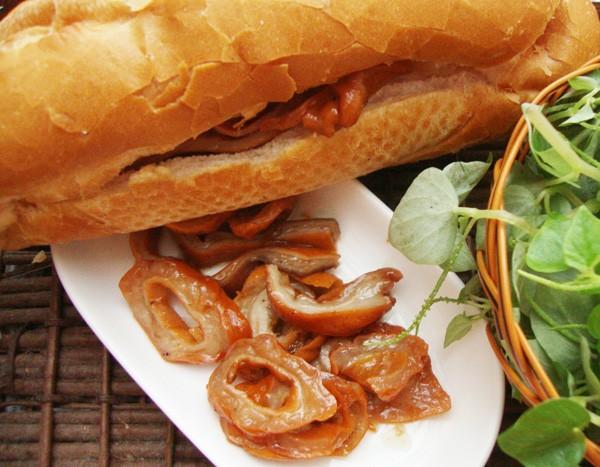 8 vị bánh mì ngon nổi tiếng từ Bắc vào Nam