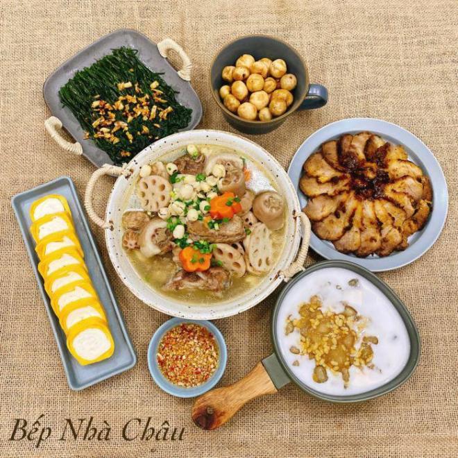 8X khoe hơn 30 mâm cơm đẹp như của đầu bếp, bố chồng suốt ngày khen “nấu gì cũng ngon”