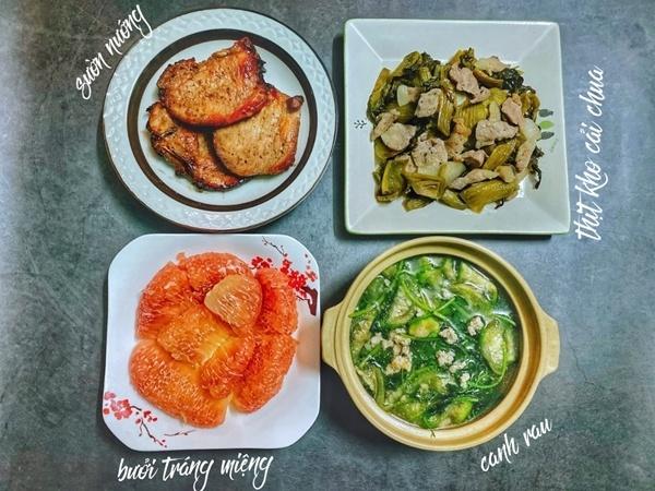 8X khoe loạt mâm cơm 'không ngon không lấy tiền', nhà chỉ 2 người mà nấu ăn bữa nào cũng chỉn chu