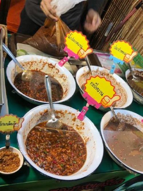 Á hậu Ngọc Thảo là người có đam mê khám phá ẩm thực, nếm nhiều món ăn mới lạ ở mỗi nơi mà cô đặt chân qua.