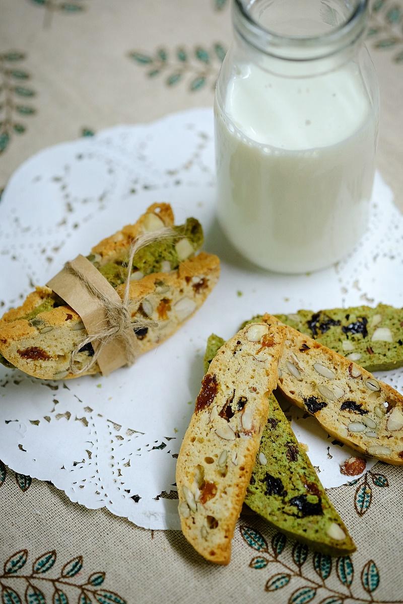 Ăn vặt lành mạnh cùng bánh Biscotti