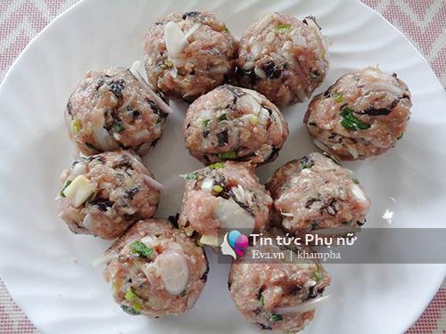 Bánh bao bí đỏ hấp mềm thơm