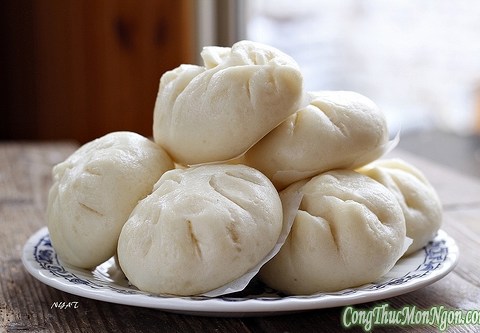 banh bao chay nhan rau cai ngon mat la mieng Bánh bao chay nhân rau cải ngon mắt, lạ miệng