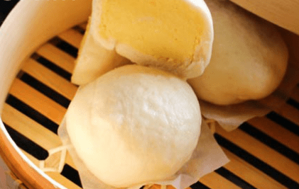 banh bao nhan dau xanh nong hoi cho bua sang Bánh bao nhân đậu xanh nóng hổi cho bữa sáng