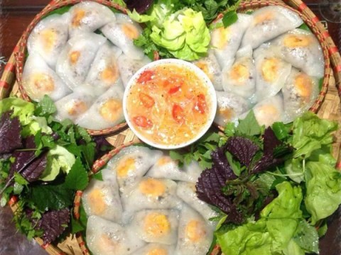 banh bot loc nhan tom thit Bánh bột lọc nhân tôm thịt