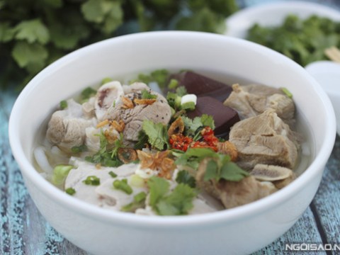 banh canh gio heo Bánh canh giò heo