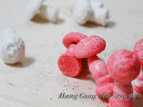 Bánh cây nấm vừa ngon lại dễ thương cho mùa Giáng sinh