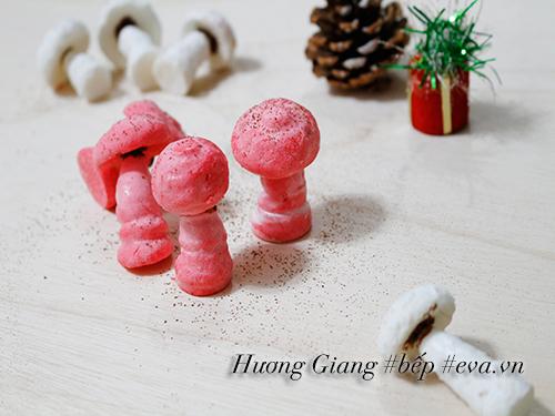 Bánh cây nấm vừa ngon lại dễ thương cho mùa Giáng sinh