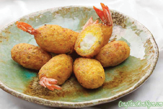 Bánh cay nhân tôm thơm ngon, hấp dẫn