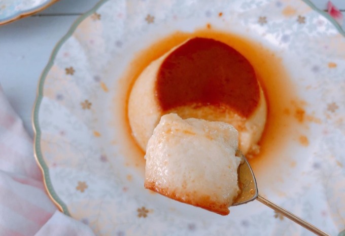 Bánh flan sầu riêng lạ mà quen