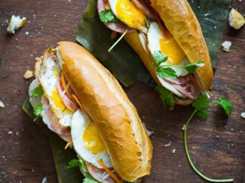 banh mi trung viet nam mon an sang ngon nhat the gioi Bánh mì trứng Việt Nam, món ăn sáng ngon nhất thế giới