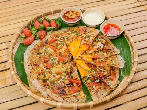 banh trang mam ruoc top mo pho mai nuong Bánh tráng mắm ruốc tóp mỡ phô mai nướng