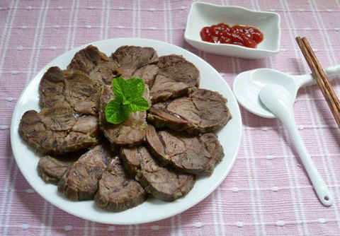 bap bo luoc mam Bắp bò luộc mắm