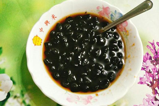 Bắt kịp trào lưu sữa tươi trân châu đường đen với cách làm không thể dễ hơn này