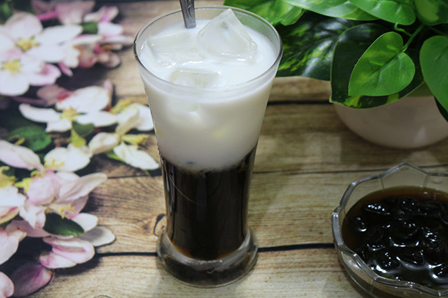 Bắt kịp trào lưu sữa tươi trân châu đường đen với cách làm không thể dễ hơn này