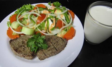 beefsteak salad rau cu Beefsteak & Salad rau củ