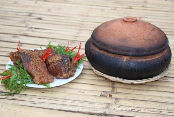 Bí mật 10 loại gia vị có trong nồi cá kho làng Vũ Đại