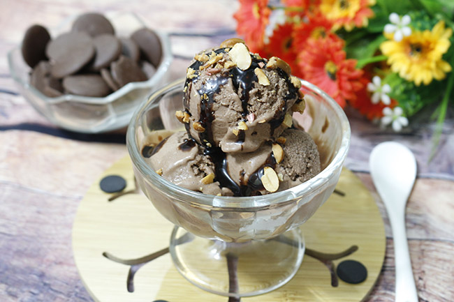 Bí quyết làm kem chuối chocolate cực ngon mà chỉ mất 10 phút