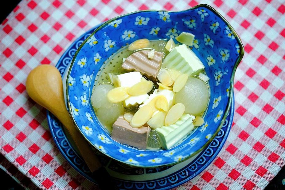 Bí quyết nấu chè khúc bạch