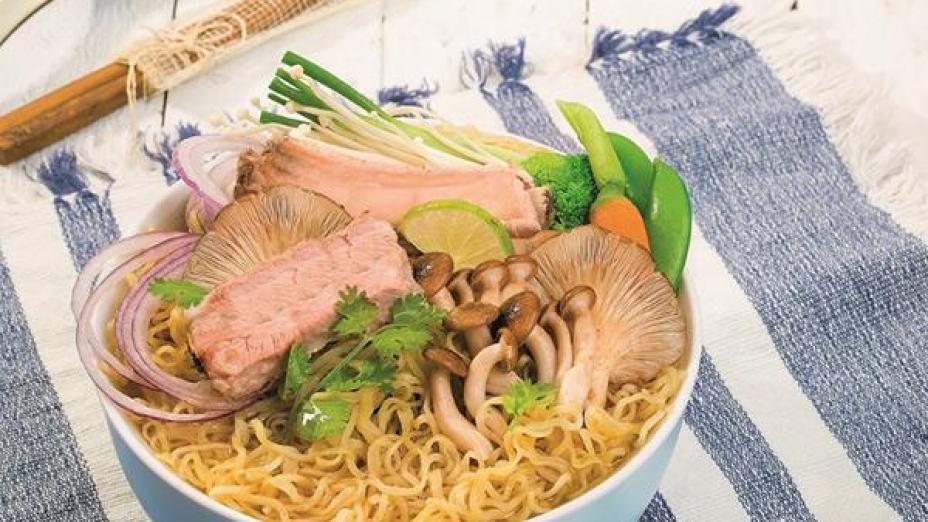 Biến tấu mì ăn liền thành bữa ăn dinh dưỡng đầy hấp dẫn