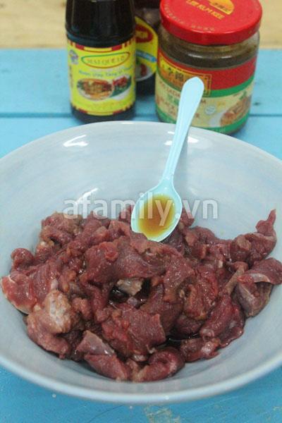 Bò xốt tiêu đen - món ngon đầu tuần