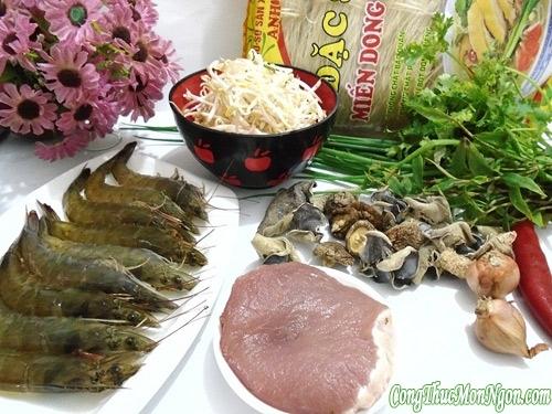 Bữa sáng ngon miệng với miến chả tôm thịt