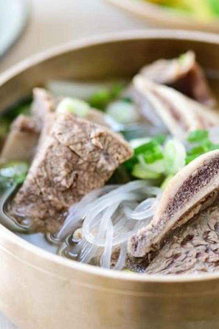 Bữa tối cuối năm lạ miệng với món canh sườn bò kiểu Hàn