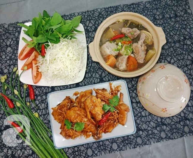 Bữa tối nhẹ nhàng chỉ 2 món mà chồng con tôi khen ngon nức nở