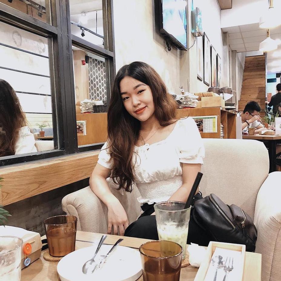 Bữa trưa ngon miệng tại 4 nhà hàng có không gian mát mẻ ở TP.HCM