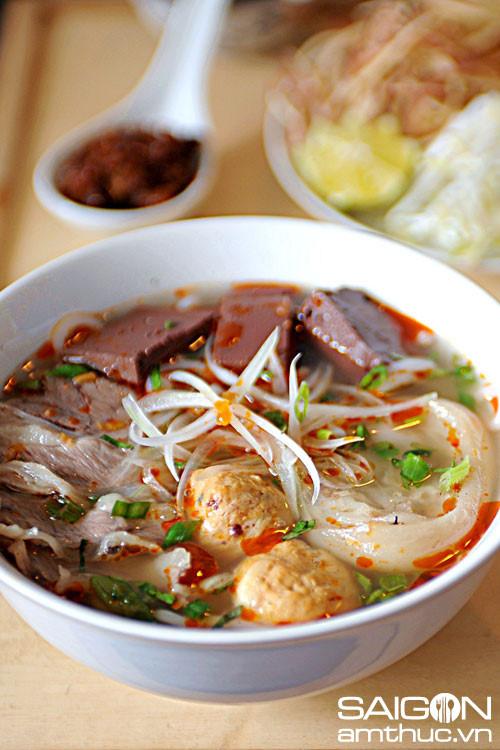 Bún Bò Huế ( Video hướng dẫn )