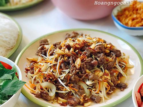 Bún bò Nam Bộ làm siêu nhanh tại nhà