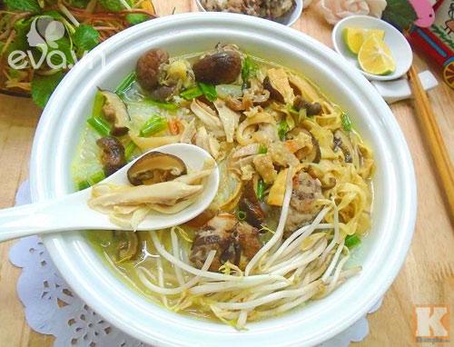 Bún mọc, thịt gà đơn giản mà ngon cho bữa sáng