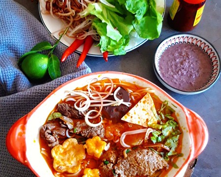 bun rieu cua bap bo am long dau dong Bún riêu cua bắp bò: Ấm lòng đầu đông