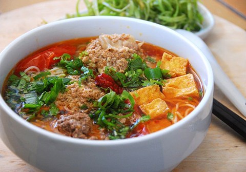 bun rieu cua mon dan da o duong pho sai gon Bún riêu cua - món dân dã ở đường phố Sài Gòn