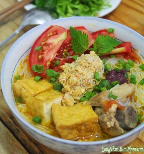 Bún riêu tôm thịt đậm đà ngon miệng