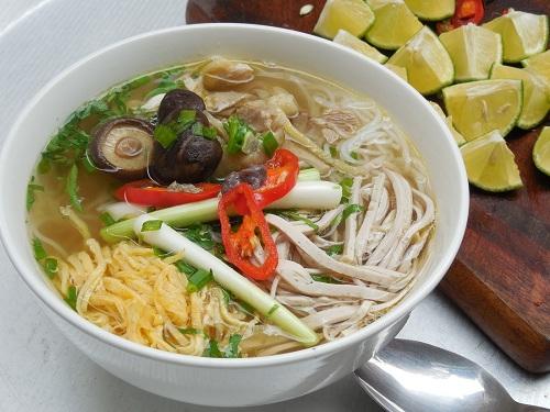 Bún thang - nét tinh tế của ẩm thực Hà Thành