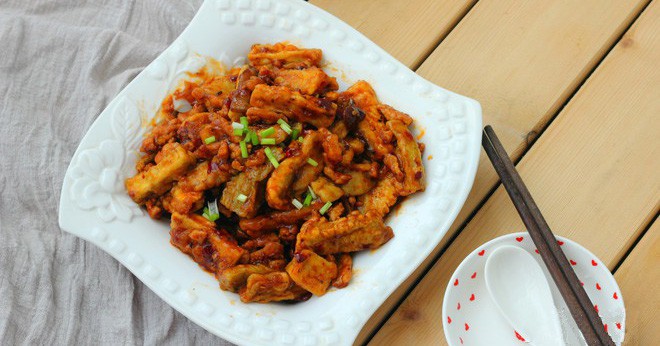 Cà tím xốt chua ngọt cho bữa tối thêm đậm đà